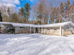 7935 Chagrin Rd, Chagrin Falls, OH 44023