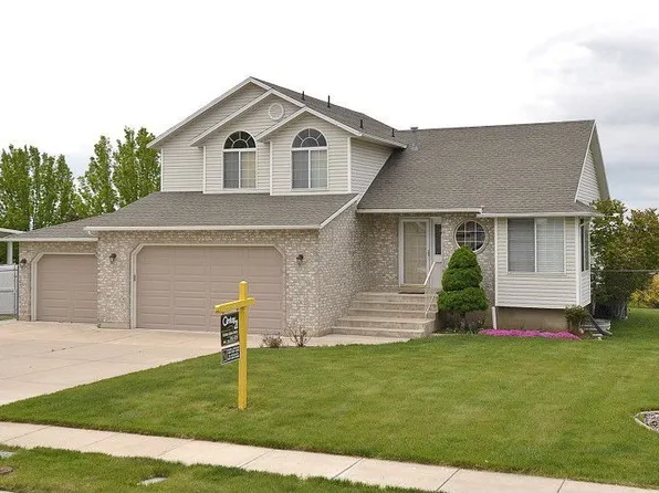 2537 N 1220 W, Clinton, UT 84015