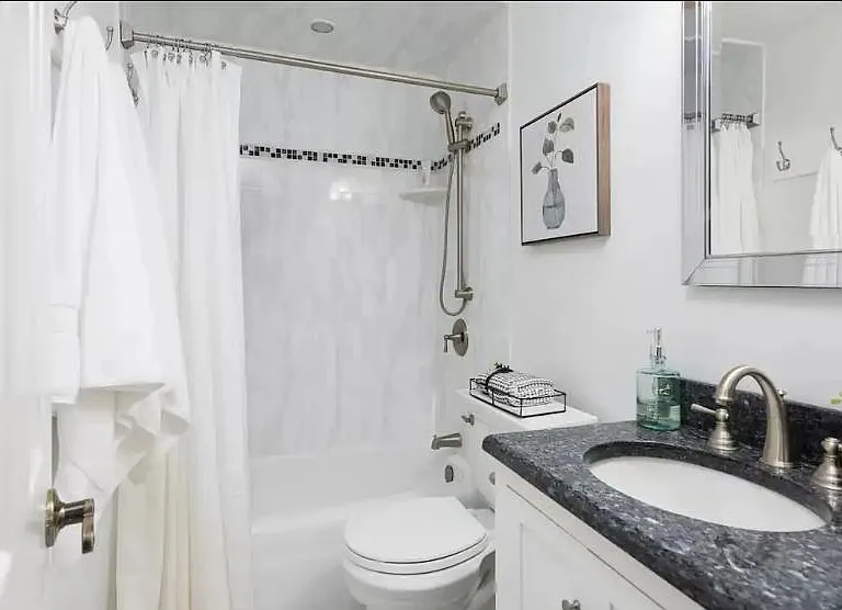 138 Cedar Ave — Photo 42