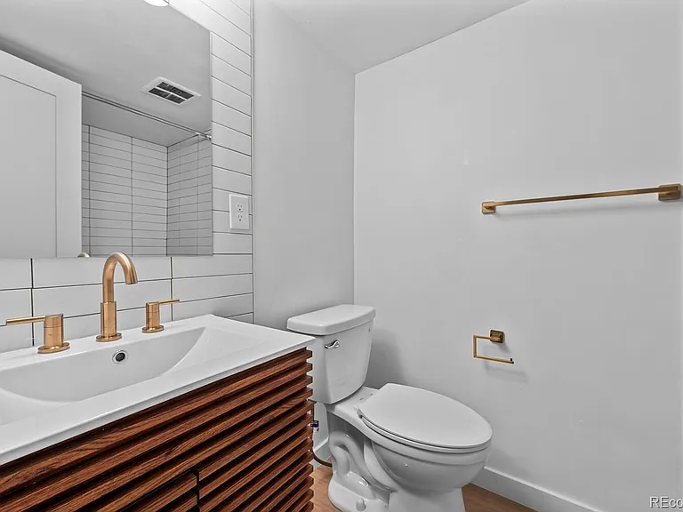 1200 S Monaco Street Pkwy #27 — Photo 18