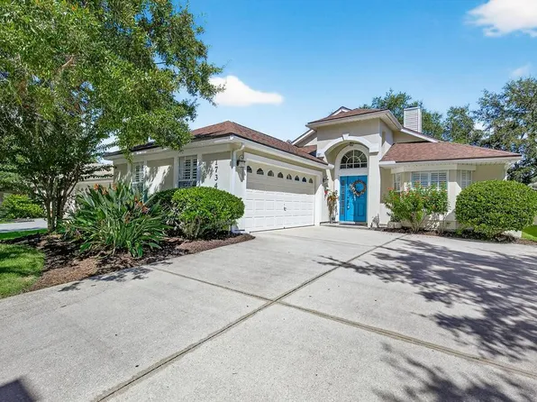 1734 Moss Creek Dr, Fleming Island, FL 32003