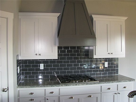 4th image of 3502 Creekstone Cv