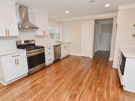5th image of 3515 Mimosa Ave