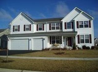 3040 Secretariat Ln, Montgomery, IL 60538