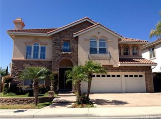 6611 Pageant Dr, Huntington Beach, CA 92648