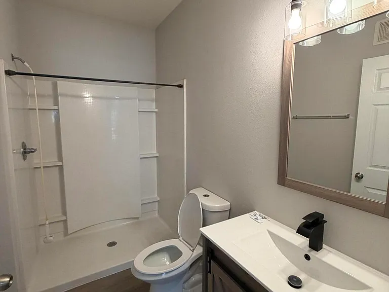 8201 Green Parrot Rd #106 — Photo 23
