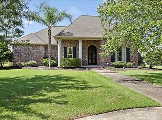 1678 N Woodland Forrest Dr, Lake Charles, LA 70611