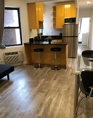 Rented by Avenues Real Estate | media 16