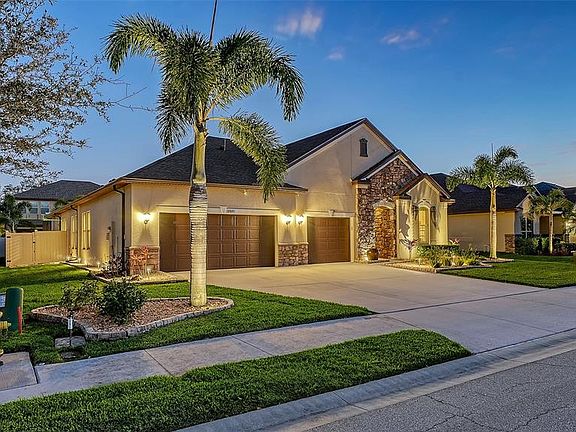 2nd image of 13071 Utopia Loop