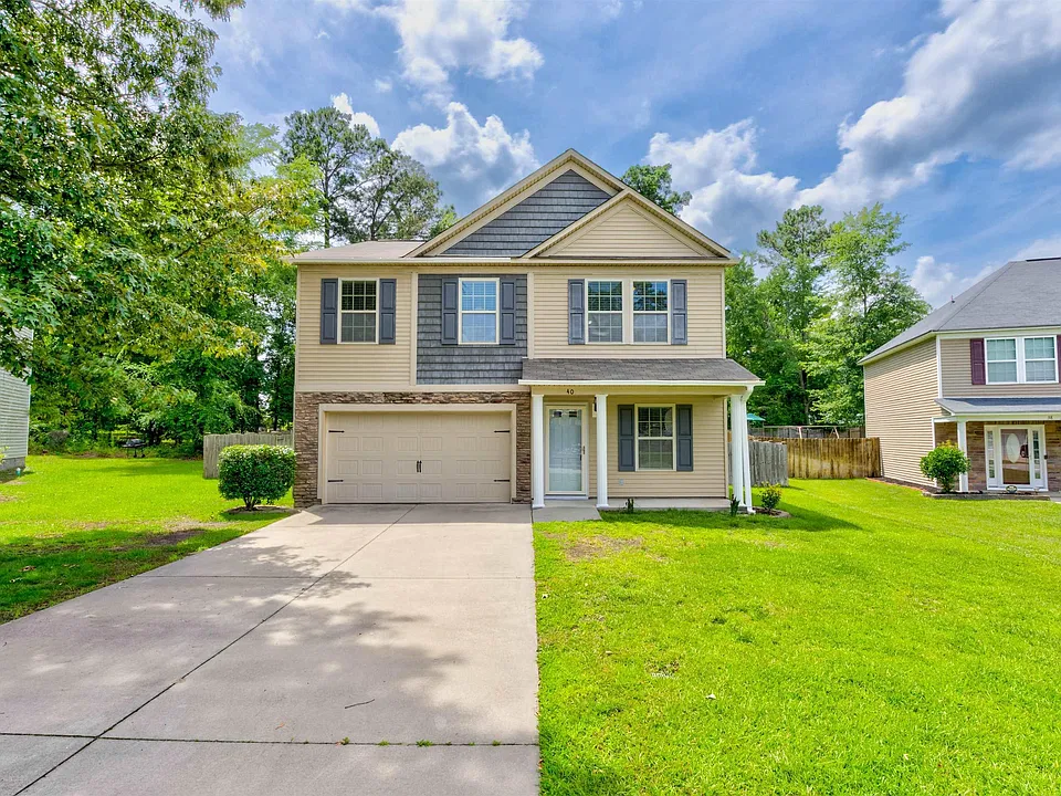 40 Pear Tree Loop