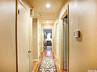 618 N Bryan St — Photo 2