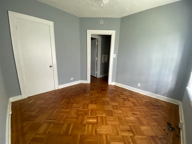 305 W Whitney Ave #204 — Photo 5