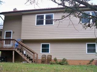 49 Garvel Mountain Rd, Burnsville, NC 28714