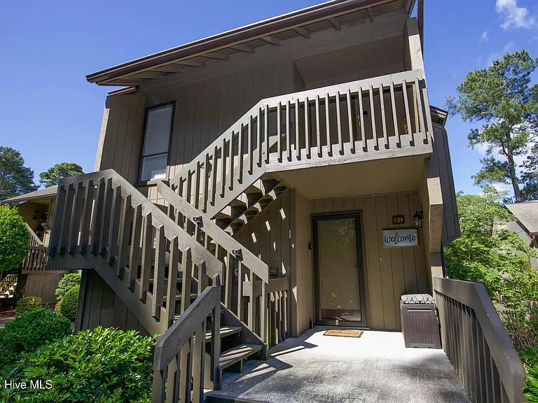 10 Pine Tree Rd #134 — Photo 2