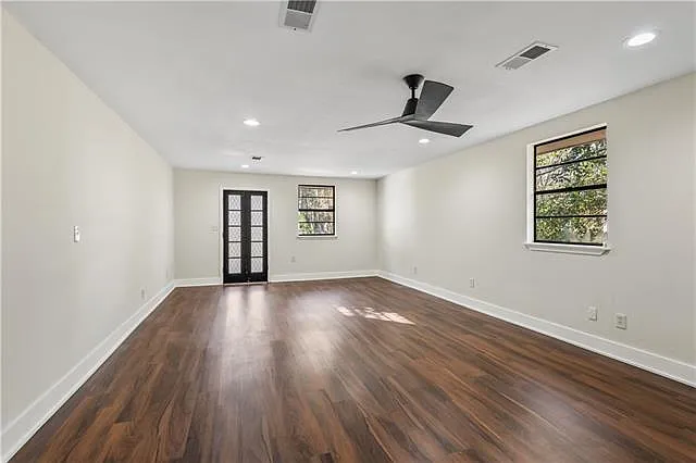 72420 Bullard St — Photo 12