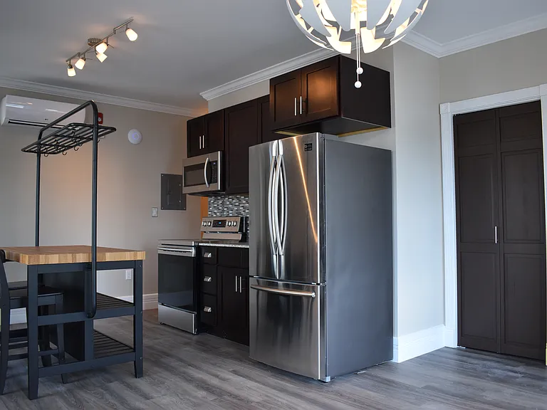 Kitchen & Living Room