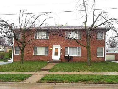 4611 12th Ave, Moline, IL, 61265