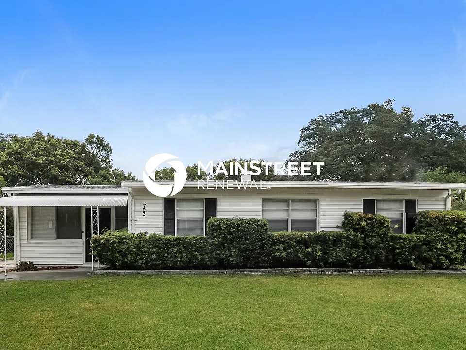 703 Mercado Ct