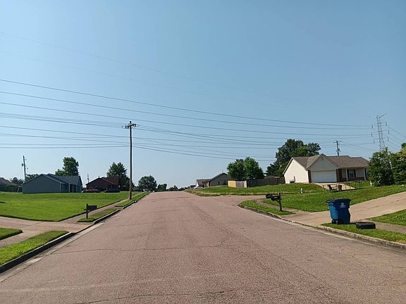 4th image of 4477 Bishop Hills Dr