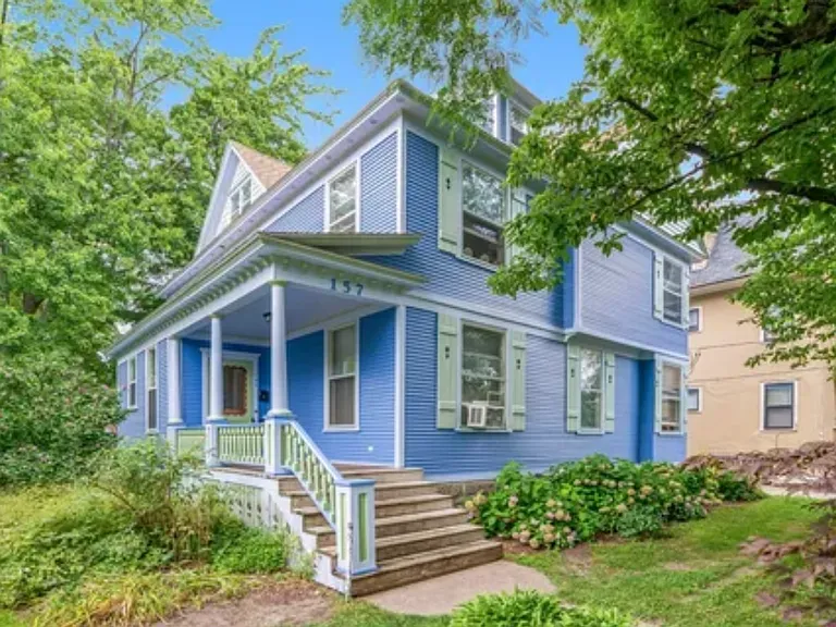 157 Prospect Ave NE #2 — Photo 1