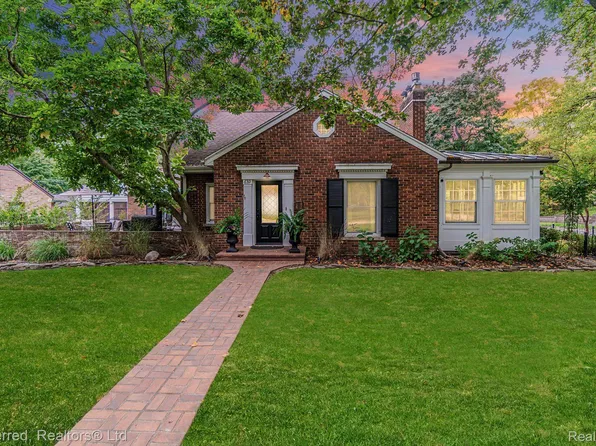 639 Orchard St, East Lansing, MI 48823