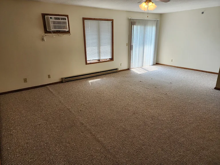2305 Martin St #5 — Photo 4
