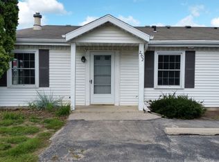 2702 Violet Ln, Ashwaubenon, WI 54313