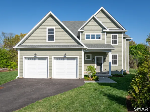 6 Walnut Ridge Court, Stamford, CT 06904