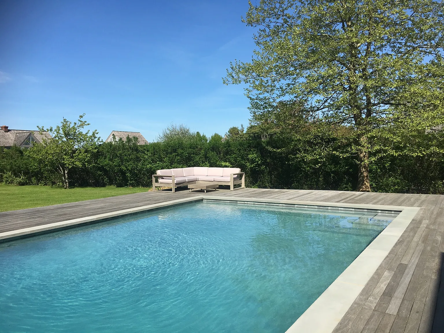 Southampton Lovely Rental Near Village And Beach — Photo 4