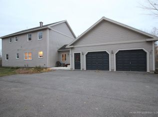 1415 Main St, Dexter, ME 04930