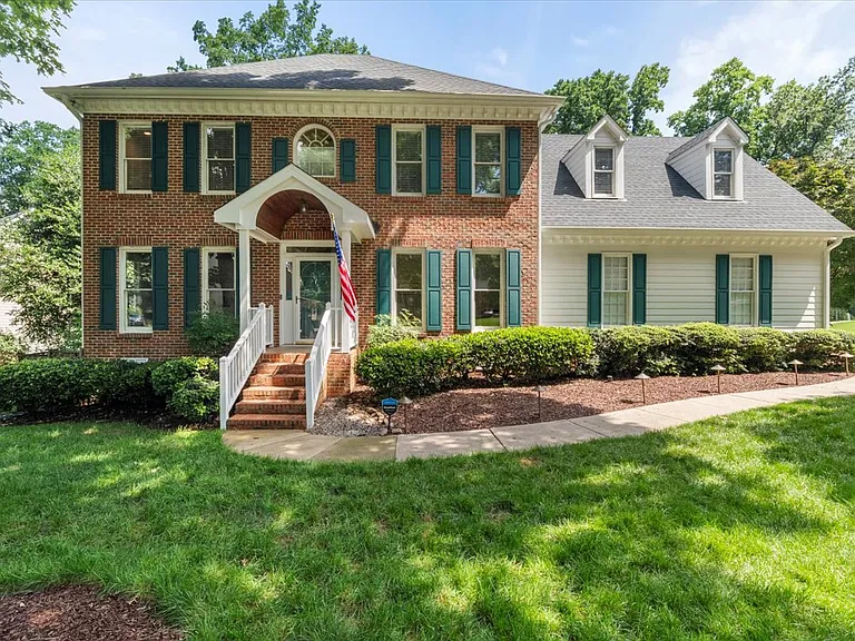 7913 Laurel Mountain Rd — Photo 1
