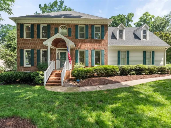 7913 Laurel Mountain Rd, Raleigh, NC 27613