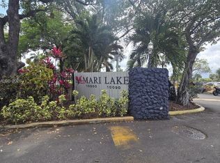 Samari Lake East Condo, Hialeah Gardens, FL 33016
