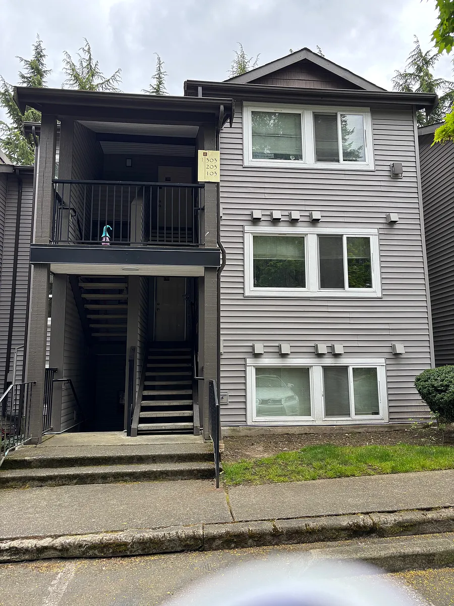 Building Photo - 26331 116th Ave SE #I-203