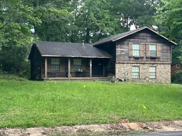 1130 Timber Lake Ct, Riverdale, GA 30296