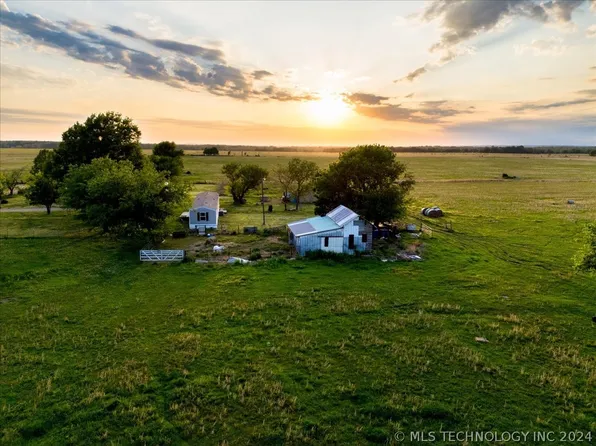 6291 E 410th Rd, Strang, OK 74367