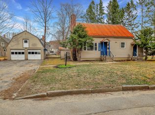 15 Hemingway St, Rumford, ME 04276