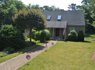 35 Spencer Dr, Plymouth, MA 02360