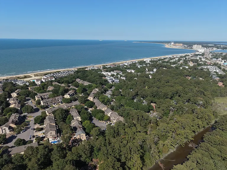 Townhouse bottom left