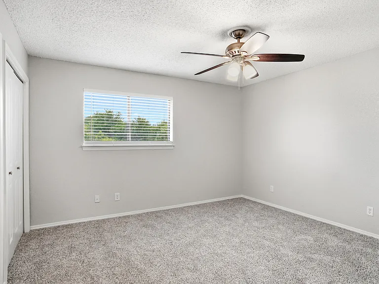Secondary bedroom #1