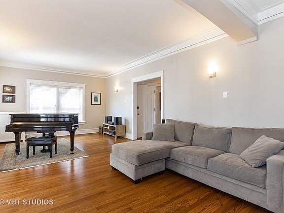 4th image of 1155 W Farwell Ave #2