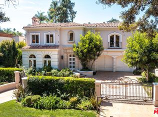 915 N Rexford Dr, Beverly Hills, CA 90210