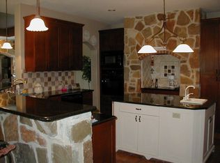 213 White Oak Trl, Boerne, TX 78006