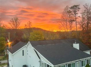 5397 Imperial Dr, Charleston, WV 25313