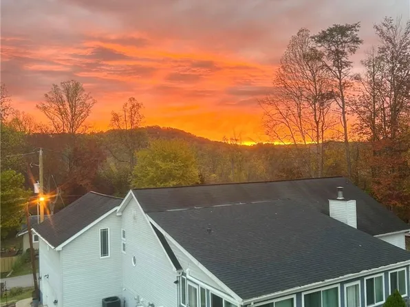 5397 Imperial Dr, Charleston, WV 25313