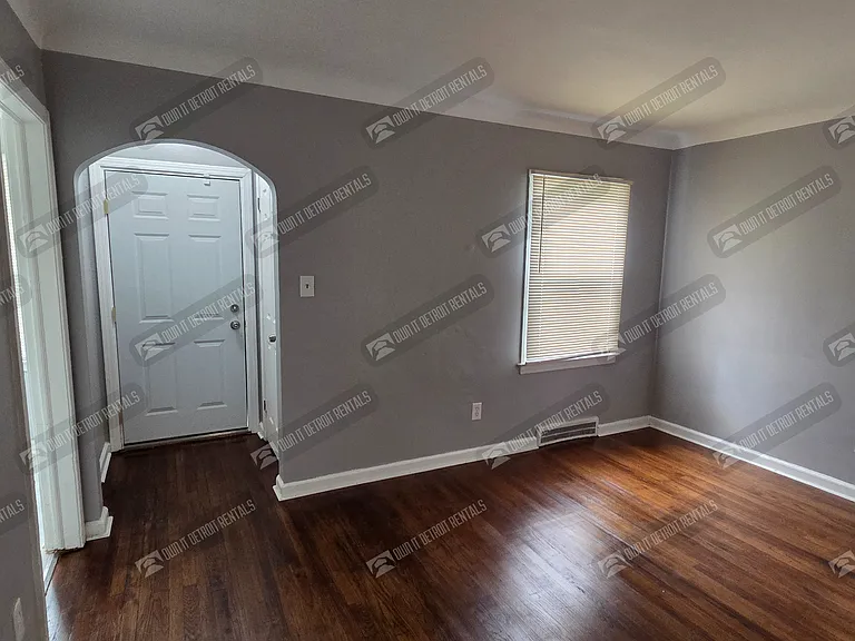 14757 Wilfred St — Photo 5