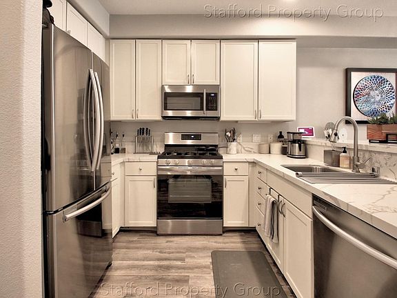 3rd image of 2330 1st Ave Unit 107