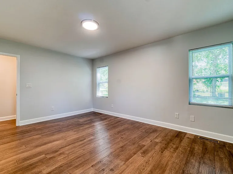 8241 Riley St — Photo 14