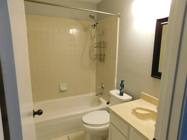 8232 Meadowbrook Dr — Photo 126
