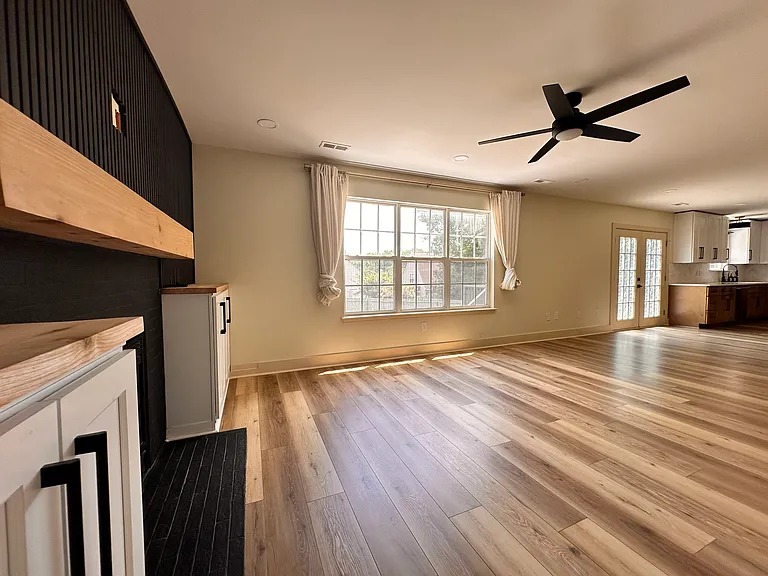 105 Summerwood Pl — Photo 7